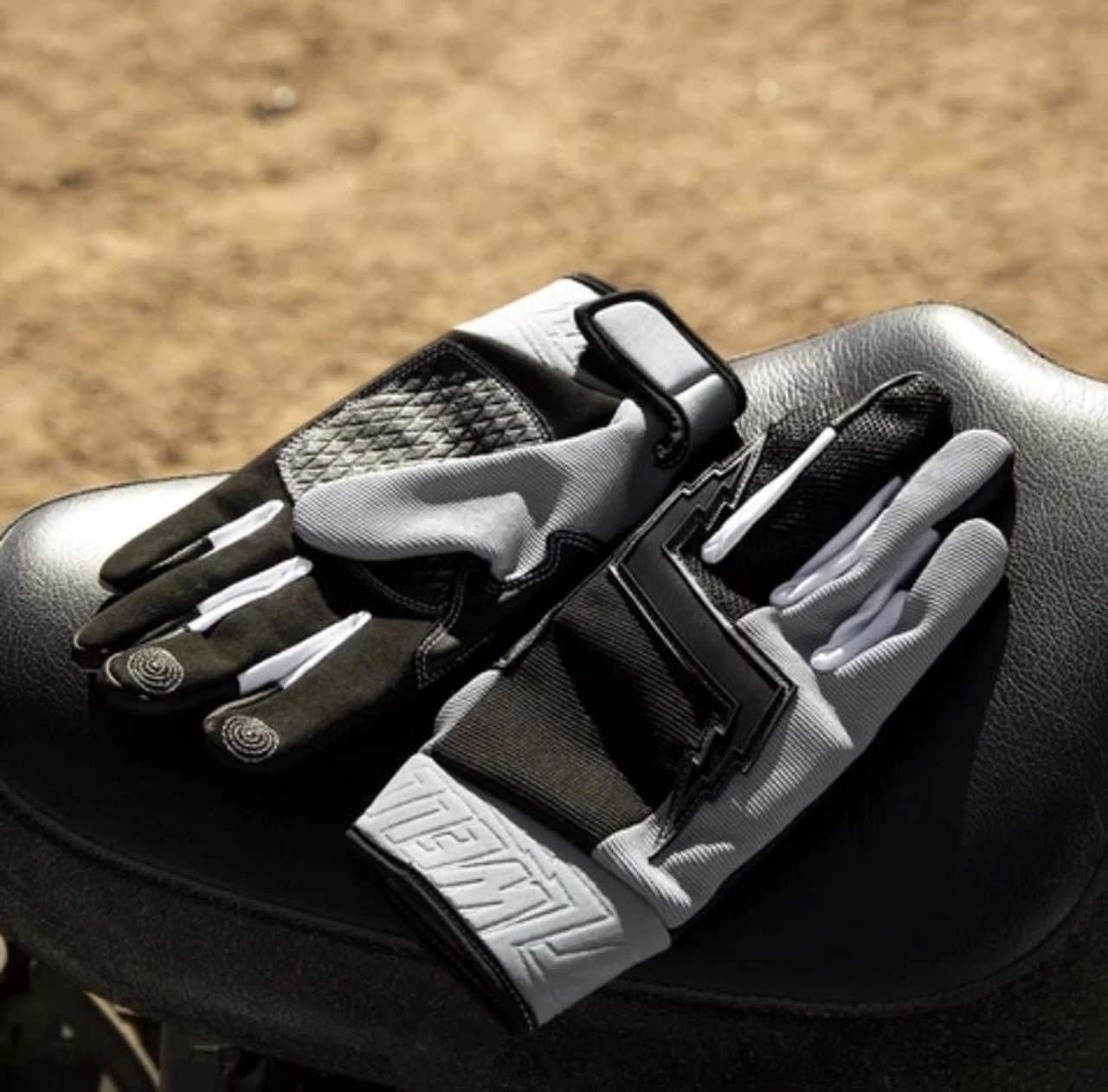 Biltwell Baja Gloves - Gray/Black 10 Biltwell Baja Gloves - Gray/Black - Image 10