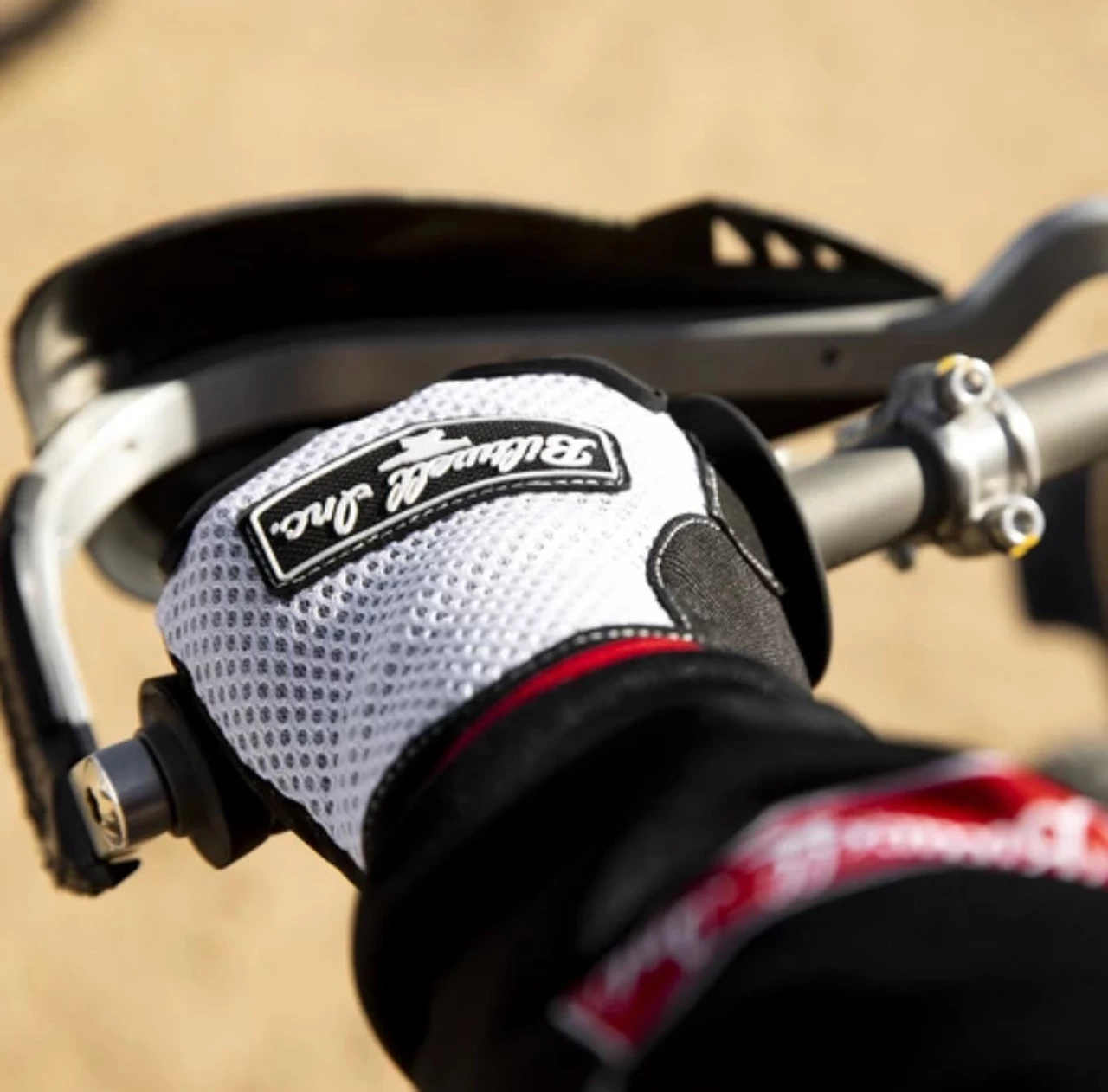 Biltwell Anza Gloves - White/Black 10 Biltwell Anza Gloves - White/Black - Image 10