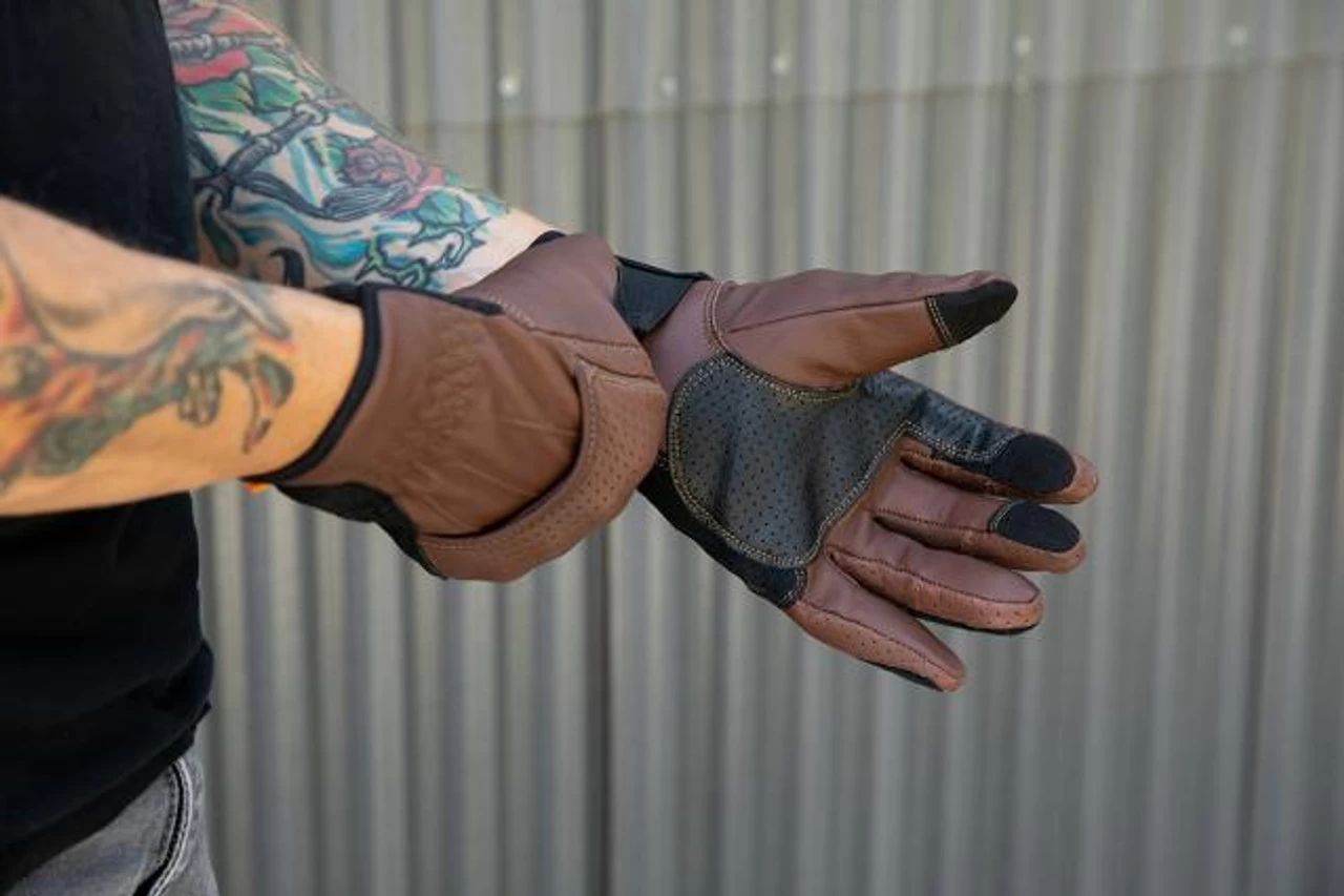 Biltwell Borrego Gloves - Chocolate 5 Biltwell Borrego Gloves - Chocolate - Image 5
