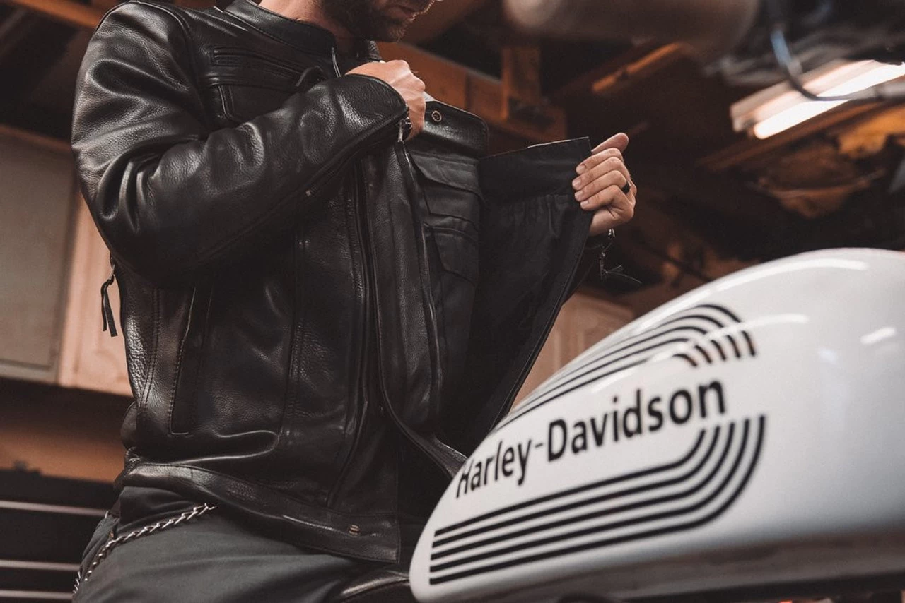 First Mfg - Raider Leather Jacket- Small (Open Box) 6 First Mfg - Raider Leather Jacket- Small (Open Box) - Image 6