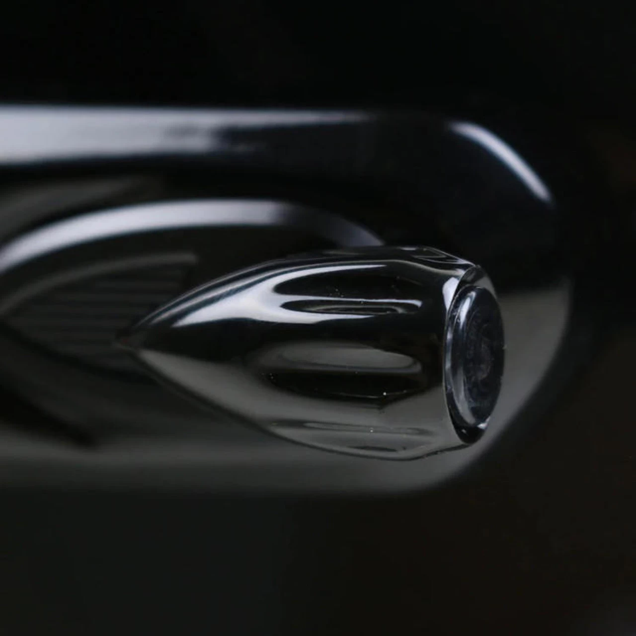 Kodlin - 3-In-1 Grooved Bullet Turn Signals (Universal Fit) 3 Kodlin - 3-In-1 Grooved Bullet Turn Signals (Universal Fit) - Image 3