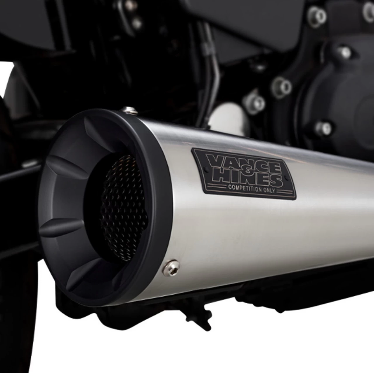Vance And Hines - Brushed Stainless Steel 2-Into-1 Upsweep Exhaust System Fits '91-'17 Dyna Models 3 Vance And Hines - Brushed Stainless Steel 2-Into-1 Upsweep Exhaust System Fits '91-'17 Dyna Models - Image 3